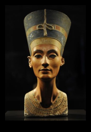 Nefertiti'nin Mirası: Efsanevi Bir Kraliçenin Sanatsal Temsilleri